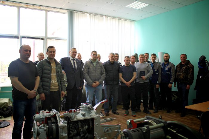 На Брянском автомобильном заводе состоялось вручение дипломов ученикам по программе повышения квалификации
